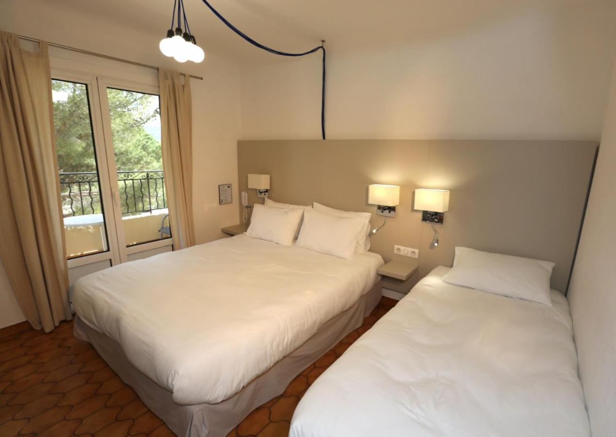Hotel De La Plage - Hdlp Bormes-les-Mimosas Exteriör bild